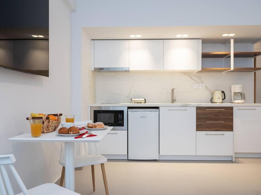 Iris Luxury Apartment At The Heraklion Center Exterior foto