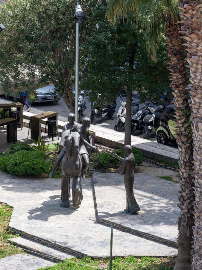 Iris Luxury Apartment At The Heraklion Center Exterior foto